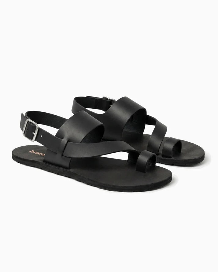 Brambas Goa Noir, sandàlia barefoot negra amb corretges ajustables i sola flexible minimalista.