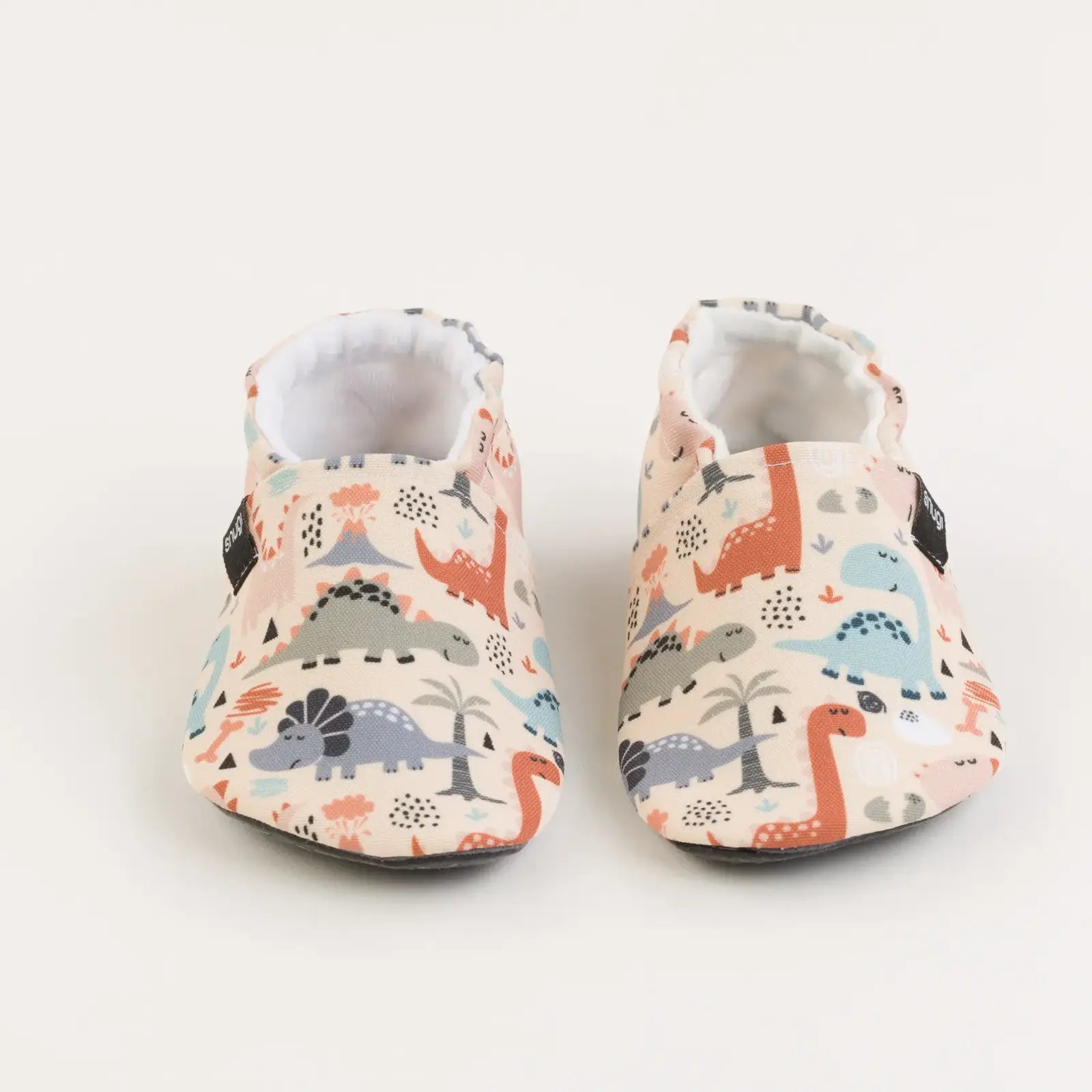 Snugi Slippers Infant, sabatilles barefoot infantils amb puntera ampla, sola flexible antilliscant i materials OEKO-TEX®.