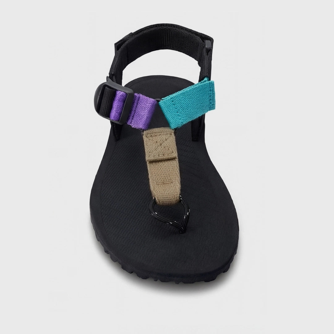 Sandàlies barefoot RRAT’s Y-Minimal amb sola Vibram flexible i disseny minimalista. Vista frontal.