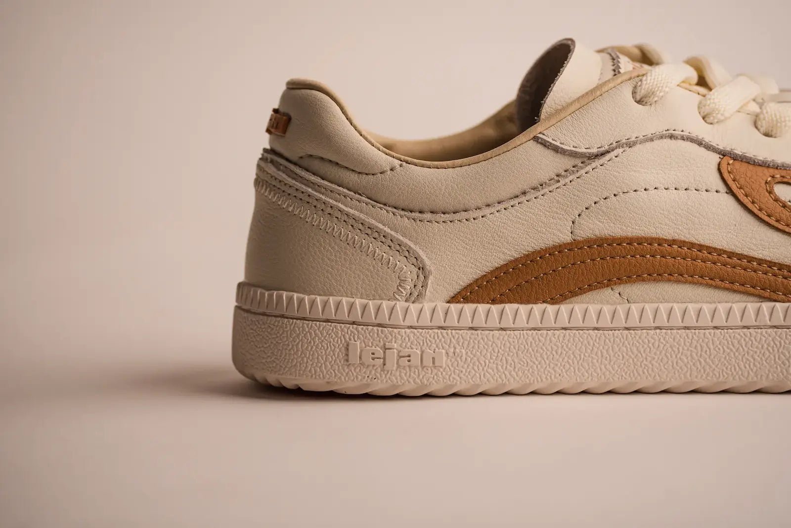 One® Horma Plus White - Sapiens