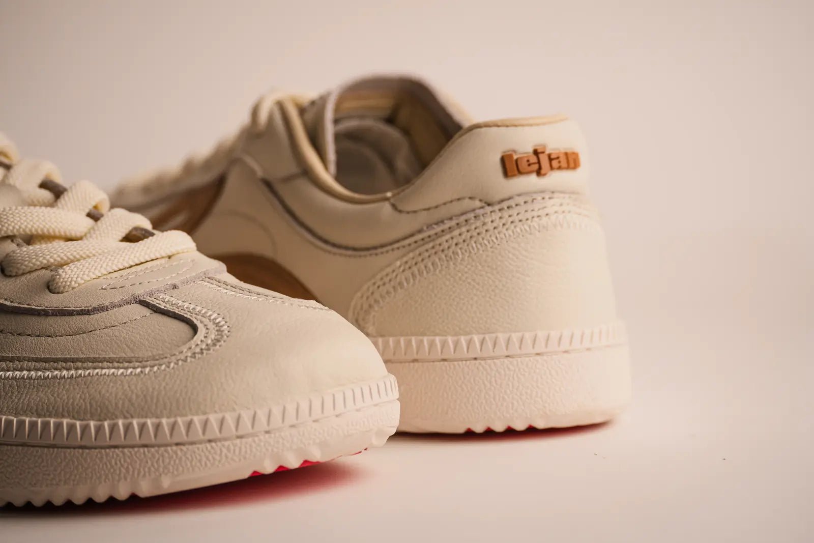 One® Horma Plus White - Sapiens