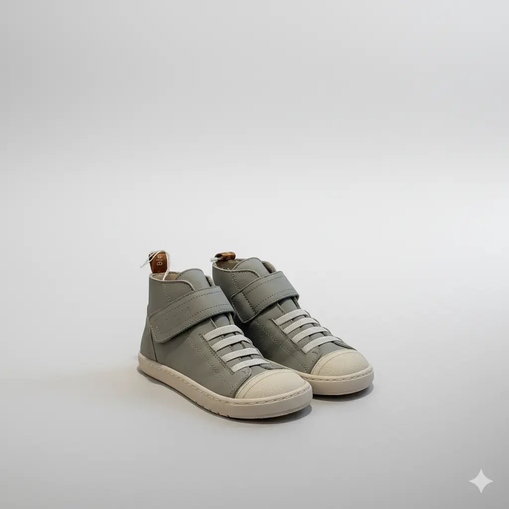 Blanditos Tokio, sabatilla barefoot infantil amb velcro, sola flexible i puntera ampla.